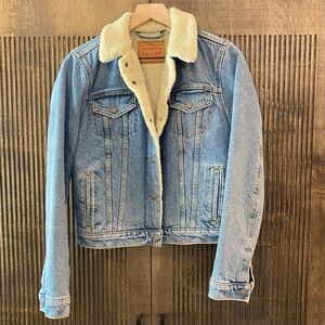 Levi's Light Blue Denim Jacket with White Sherpa Collar
